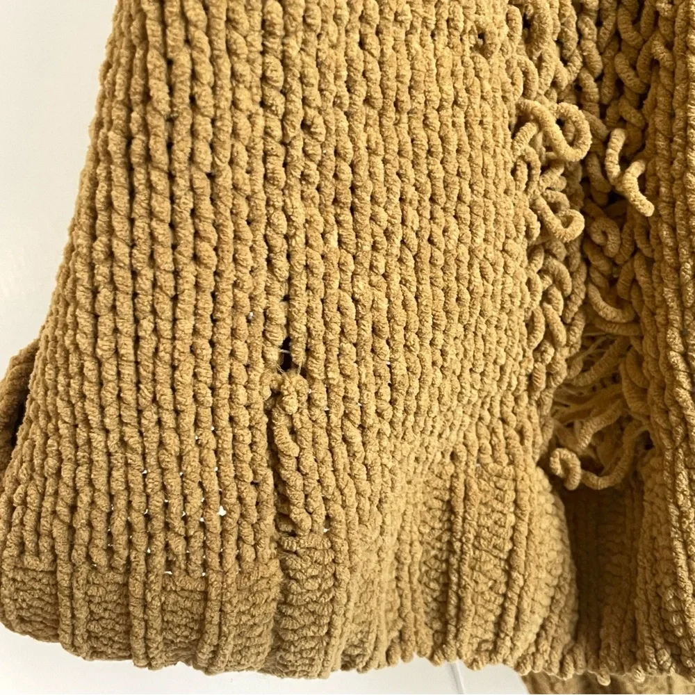 Love Marks Distressed Cold Shoulder Sweater in Mustard Yellow Size Small
